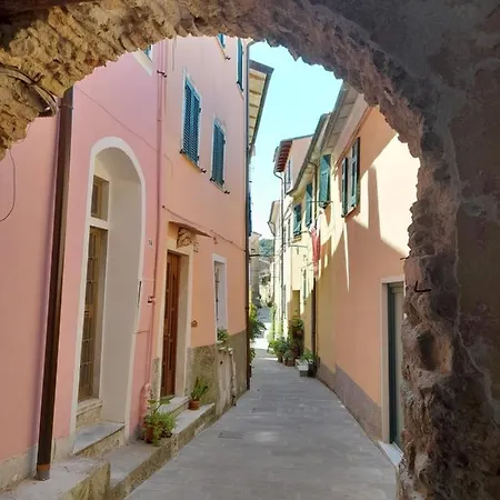 La Casa Delle Rondini Apartment *