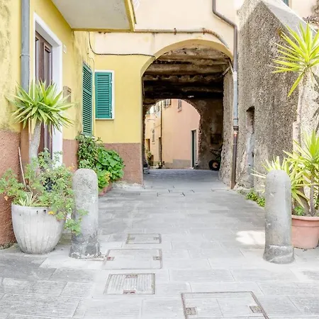 La Casa Delle Rondini La Spezia
