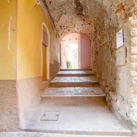 La Casa Delle Rondini La Spezia