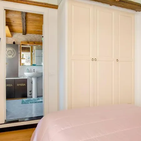 Apartment La Casa Delle Rondini