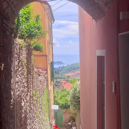 La Casa Delle Rondini * La Spezia
